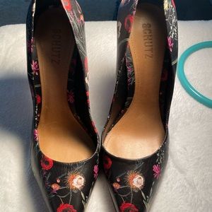 Schutz high heeled shoes, flower pattern